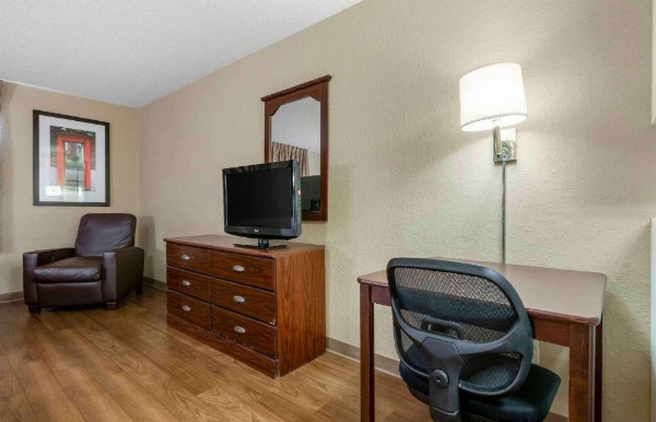 Extended Stay America Suites - Jacksonville - Lenoir Avenue East image 19