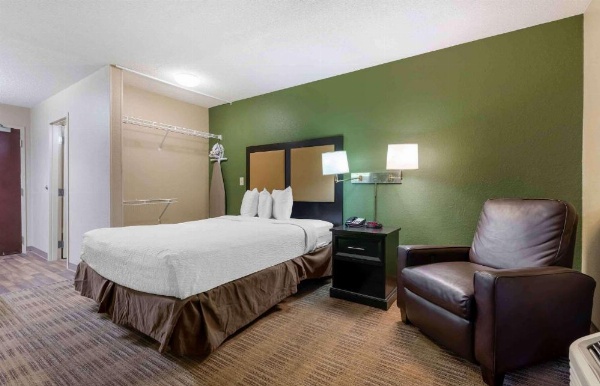 Extended Stay America Suites - Jacksonville - Lenoir Avenue East image 8